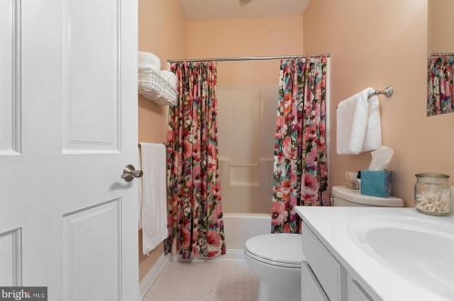 114 Otter Ln, Montross VA  22520-4148 exterior