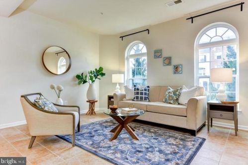 2518 Hurston Ln, Washington, DC 20018-3800