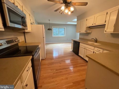 504 Church St, Charles Town WV  25414-1314 exterior