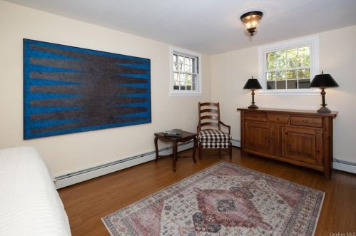 124 Quinn Rd, Briarcliff NY  10510-2133 exterior