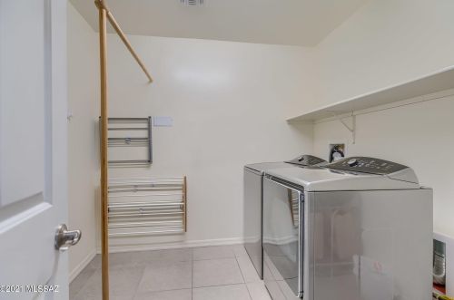 828 Placita Pozanco, Green Valley AZ  85614-3807 exterior