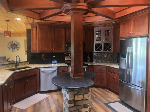 21353 Heath Avenue Ct, Columbus, MN 55025