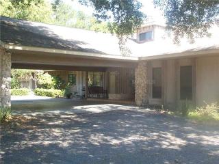 2922 Rustwood Ln, Eustis, FL 32726-6801
