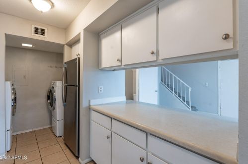 6134 Morten Ave, Glendale, AZ 85301-1252