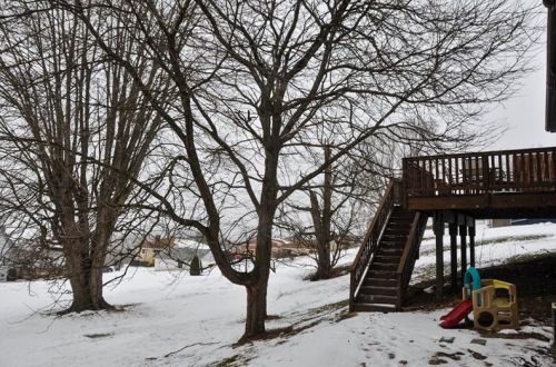 1225 Scenic Dr, Latrobe, PA 15650-2735