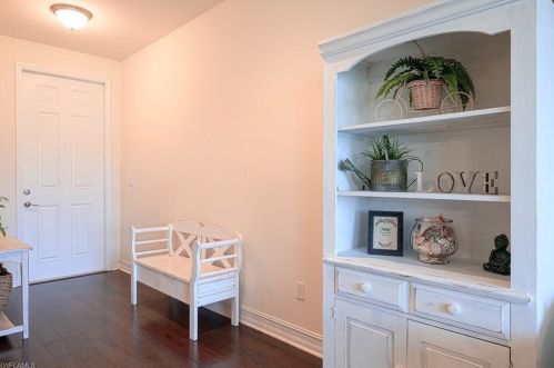 7928 Bristol Cir, Naples, FL