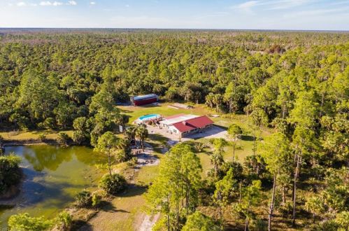 6011 Lee Williams Rd, Naples, FL 34117-2812