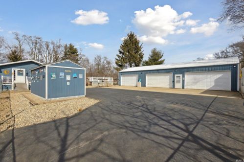 57730 Kline St, Mishawaka, IN 46544-3710