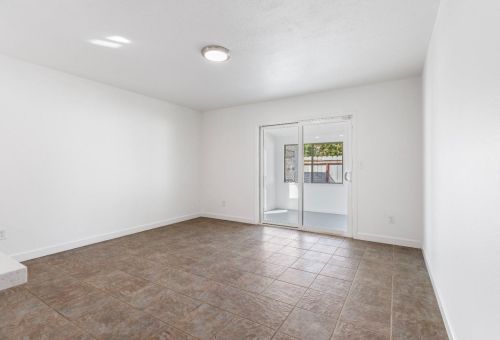 3809 Longbridge Dr, Modesto CA  95356-0856 exterior