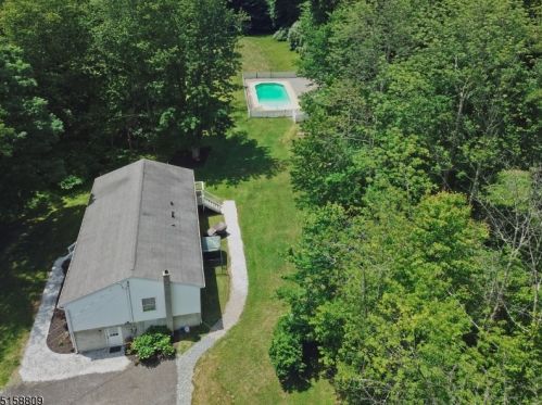 36 Pidgeon Hill Rd, Wantage NJ  07461-2729 exterior