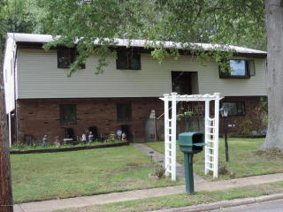 48 Fredric Dr, Tinton Falls, NJ 07712-7236