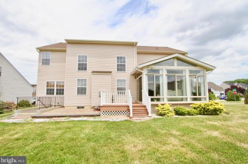 52 Spring Creek Dr, Blackbird DE  19734-9054 exterior
