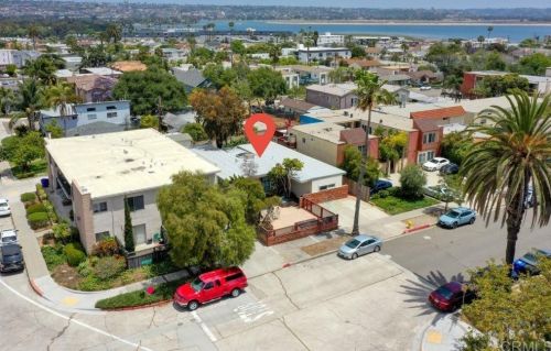 4083 Kendall St, San Diego, CA 92109-6296