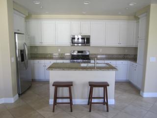 2893 Escala Cir, San Diego CA  92108-6724 exterior