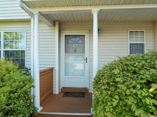 21 Sycamore Way, Poughkeepsie NY  12603-5684 exterior