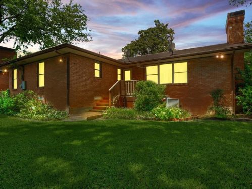 3232 Franklin St, Dallas TX  75233-2814 exterior