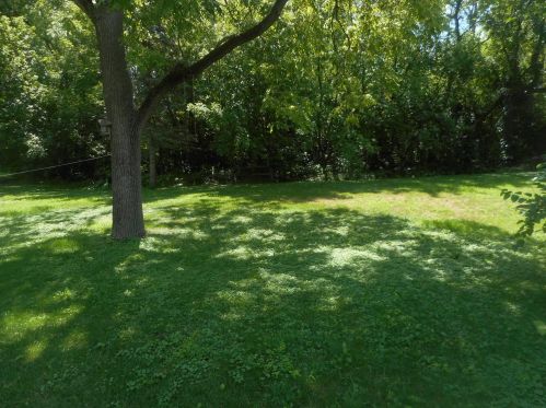 7501 Wind Lake Rd, Waterford WI  53185-1513 exterior