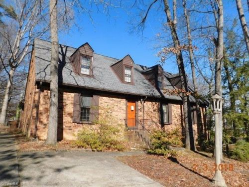 3400 Cottage Pl, Greensboro, NC 27455-2020