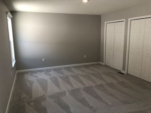 2408 Canterbury Dr, Imperial PA  15126-9179 exterior