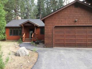 10601 Indian Pne Rd, Truckee CA  96161-2034 exterior