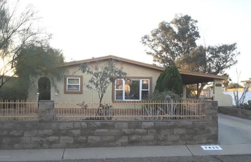 7425 Shirley Ln, Tucson, AZ 85741-1919