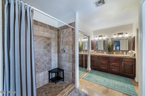 6025 Beck Ln, Scottsdale AZ  85254-1918 exterior