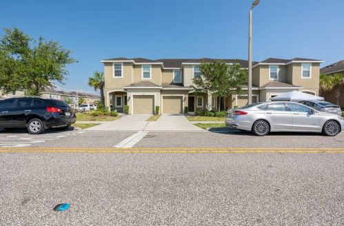 6922 Towne Lake Rd, Riverview, FL 33578-8402