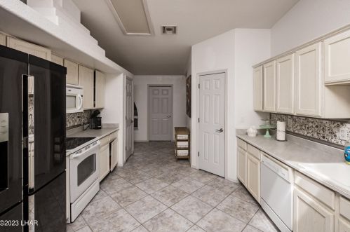 2610 Widgeon Dr, Lake Havasu City AZ  86403-5059 exterior