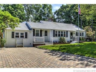 41 Sentinel Hill Rd, Milford, CT 06460-6639