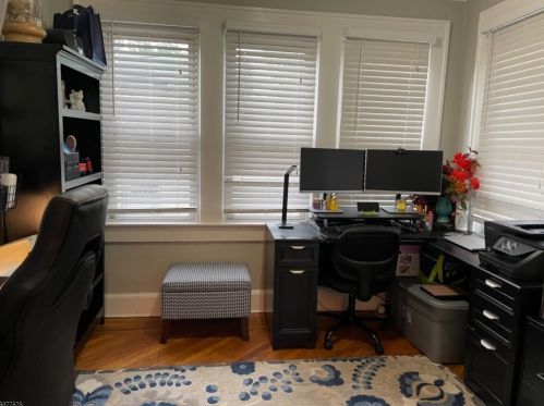 76 Scheerer Ave, Newark NJ  07112-2524 exterior