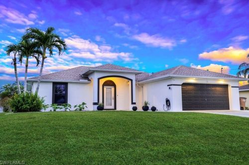 234 31st St, Cape Coral, FL 33904-3471