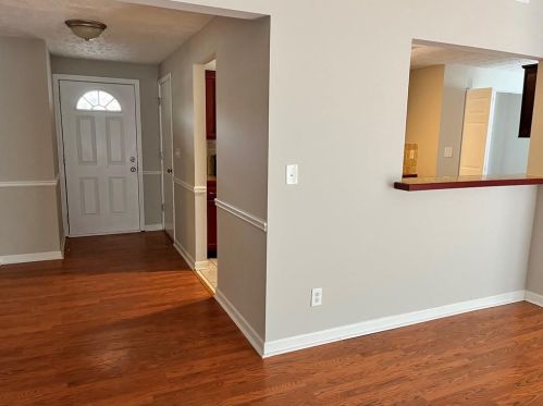 5219 Martins Crossing Rd, Stone Mountain GA  30088-1708 exterior