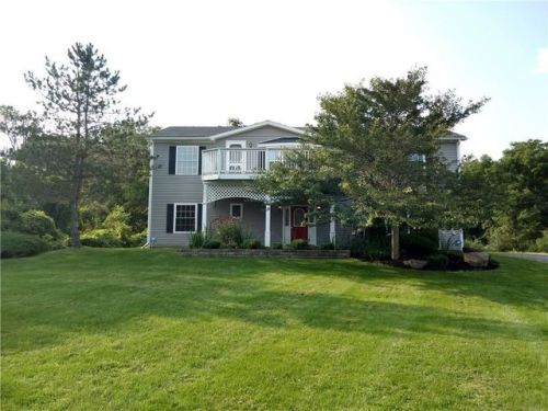 237 Riverside Dr, Olean, NY 14760-3909