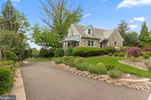 132 Sunnyhill Dr, Souderton, PA 18964-1155