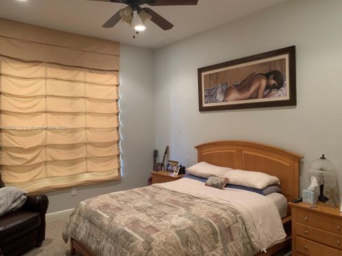 4723 195th Way, Hollywood FL  33029-6203 exterior