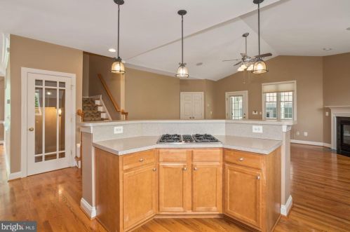 168 Positano Ct, Purcellville VA  20132-5815 exterior