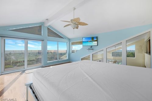1320 Seaspray Ln, Sanibel FL  33957-2619 exterior