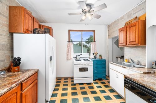 9242 Vinland St, Duluth MN  55810-1533 exterior