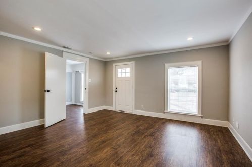 2607 Grafton Ave, Dallas, TX 75211-5426
