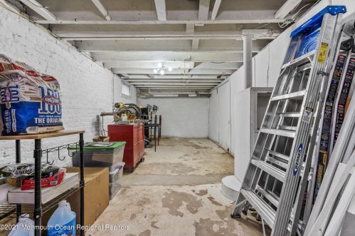 266 Spring St, Tinton Falls NJ  07701-2231 exterior