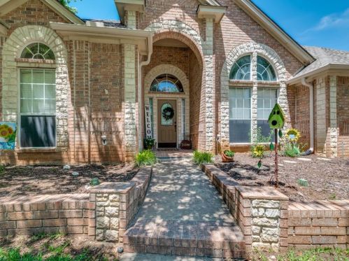 2605 Wild Ivy Trl, Midlothian TX  76063-3468 exterior