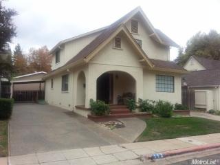 112 Claiborne Ave, Roseville, CA 95678-2705