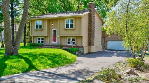 3807 Oak St, Minneapolis, MN 55429-3348