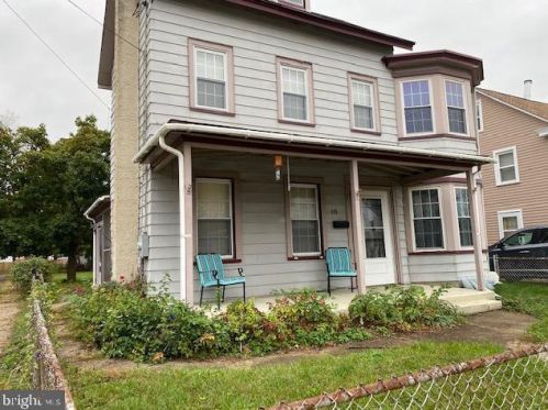 449 Cooper St, Beverly, NJ 08010-3405