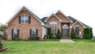 1538 Rembrandt Dr, Clarksville TN  37040-6858 exterior