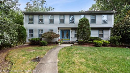 141 Eaglenest Rd, East Freehold, NJ 07728-9151