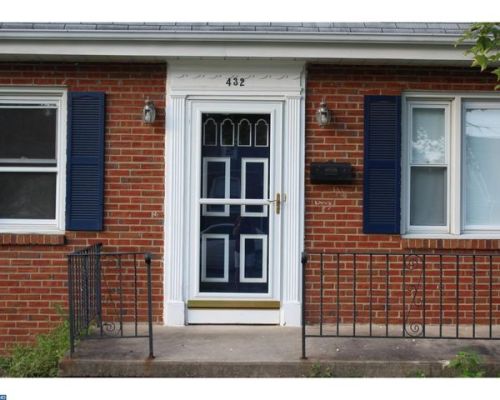 432 Randall Ave, Trenton, NJ 08610-5638