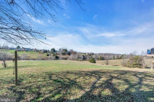 13140 Ada Ln, Nokesville VA  20181-3326 exterior