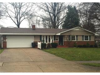 257 Longview Dr, Wadsworth, OH 44281-1644