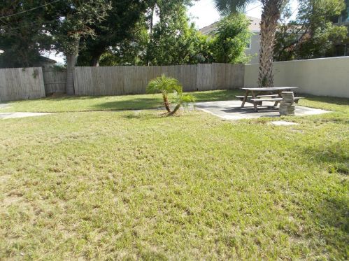 7831 67th St, Pinellas Park FL  33781-2046 exterior